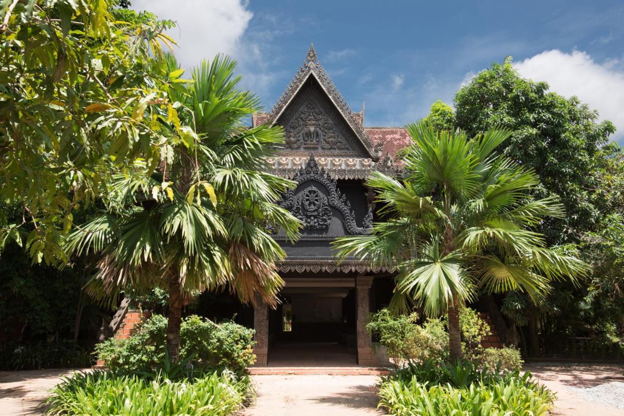Barefoot Backpacker Resort Siem Reap Exterior photo